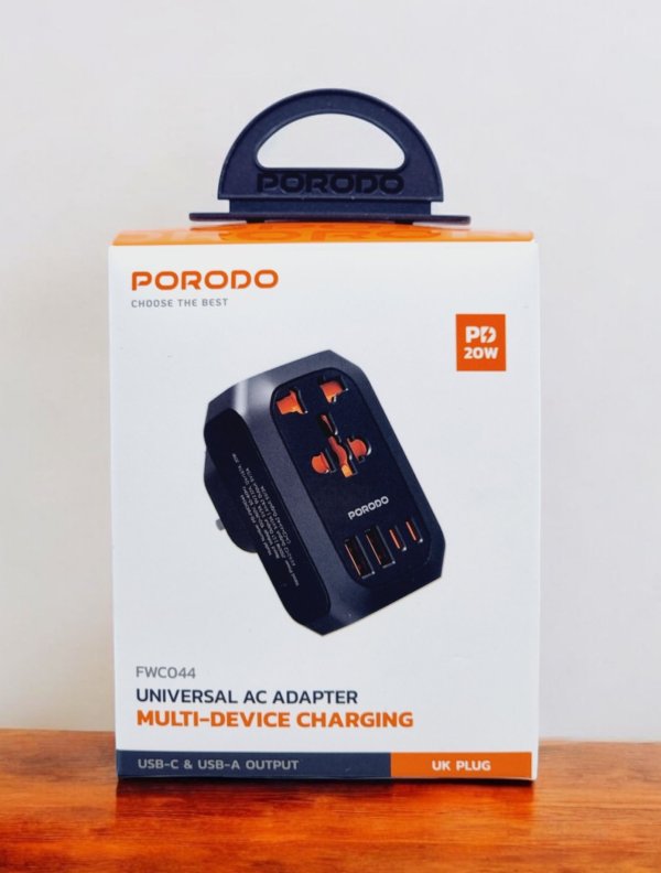 PORODO UNIVERSAL AC ADAPTER MULTI-DEVICE CHARGING